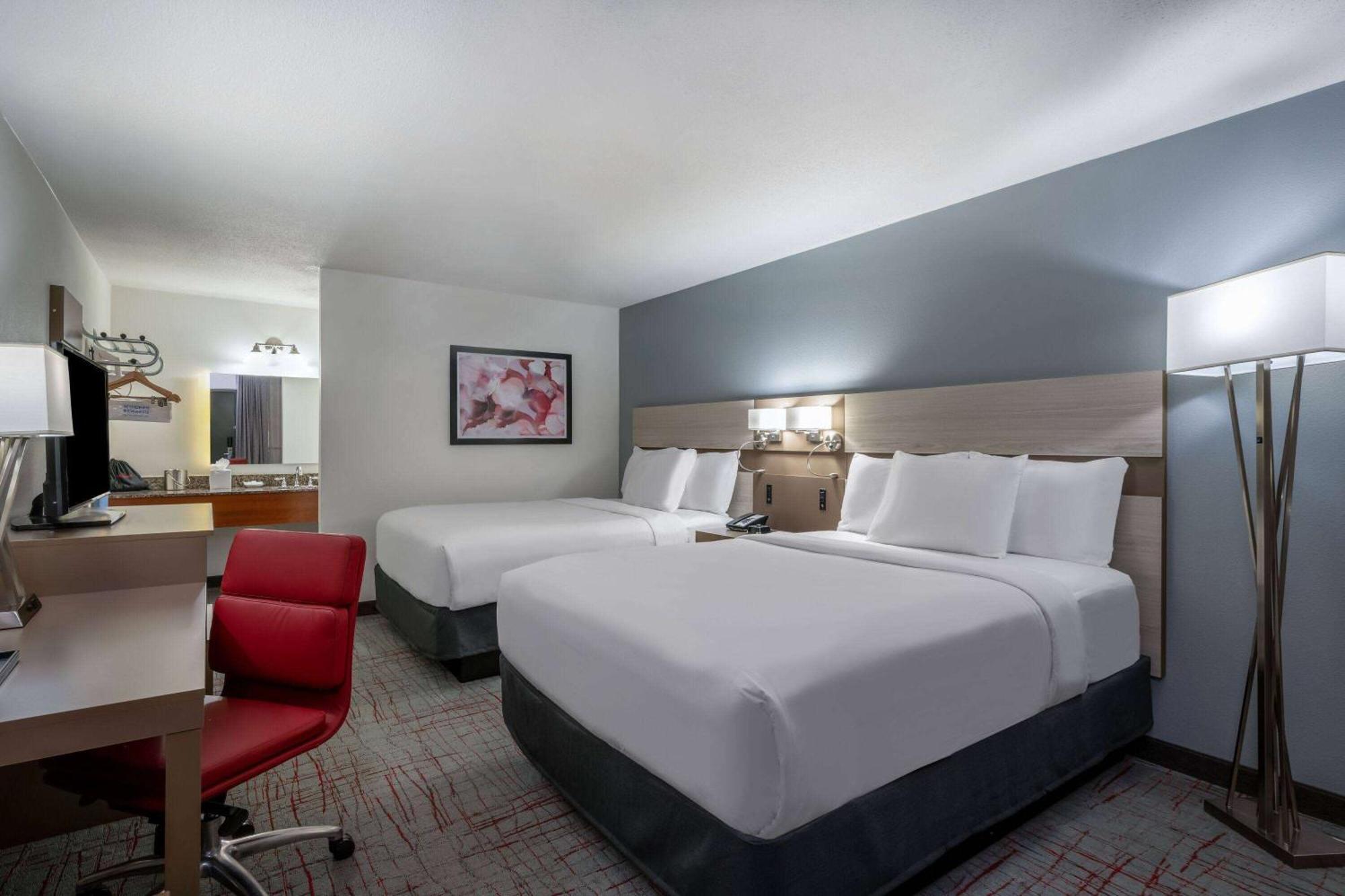 Hotel Wyndham Garden Columbia-Ft Jackson Exterior foto